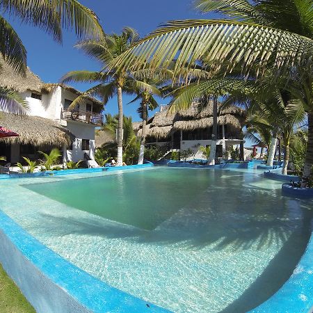Marbella Eco Lodge Monterrico Ngoại thất bức ảnh