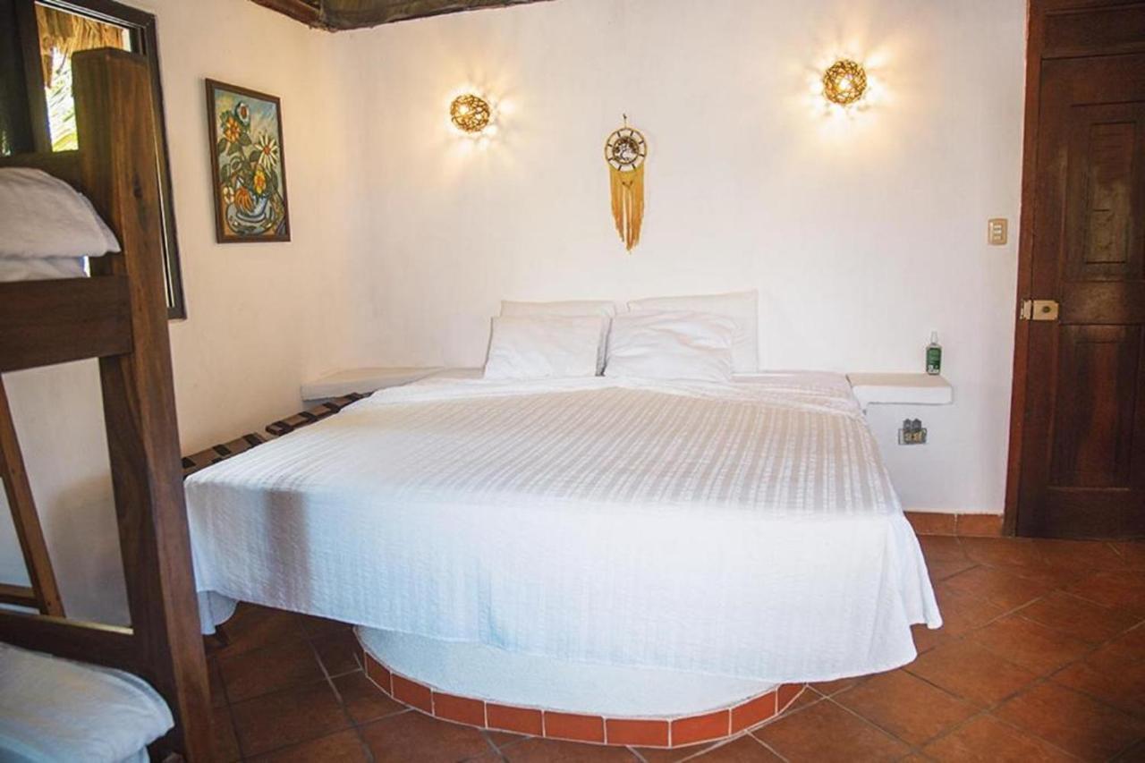 Marbella Eco Lodge Monterrico Ngoại thất bức ảnh