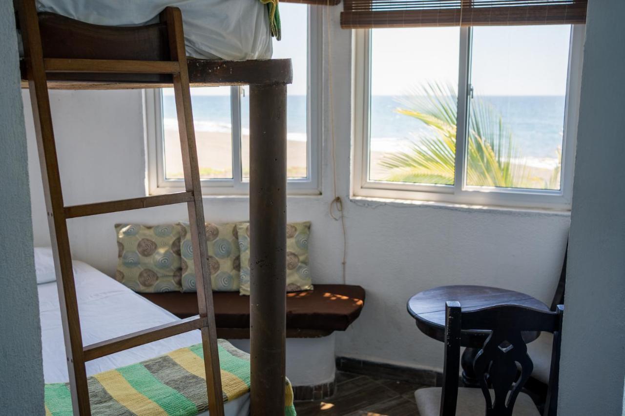 Marbella Eco Lodge Monterrico Ngoại thất bức ảnh