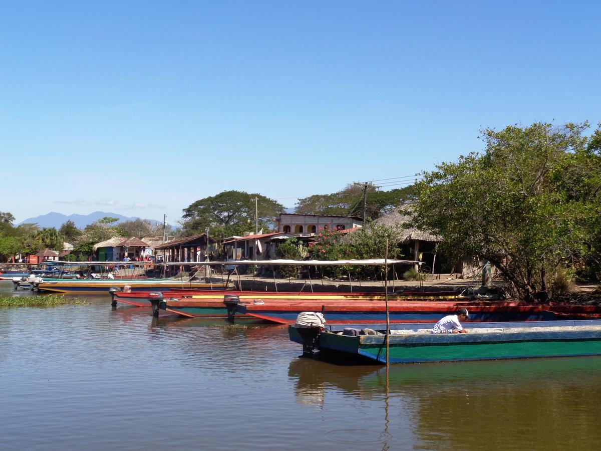 Marbella Eco Lodge Monterrico Ngoại thất bức ảnh
