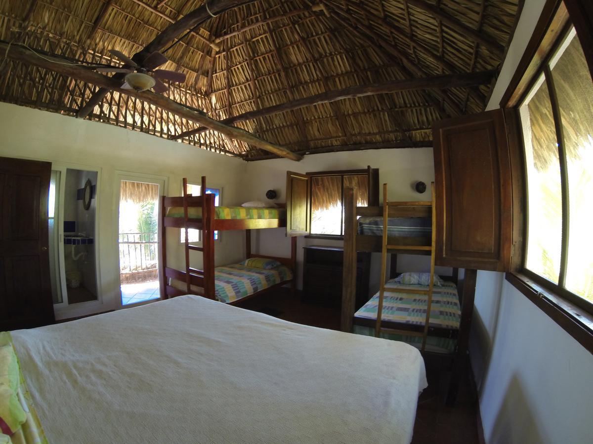 Marbella Eco Lodge Monterrico Ngoại thất bức ảnh