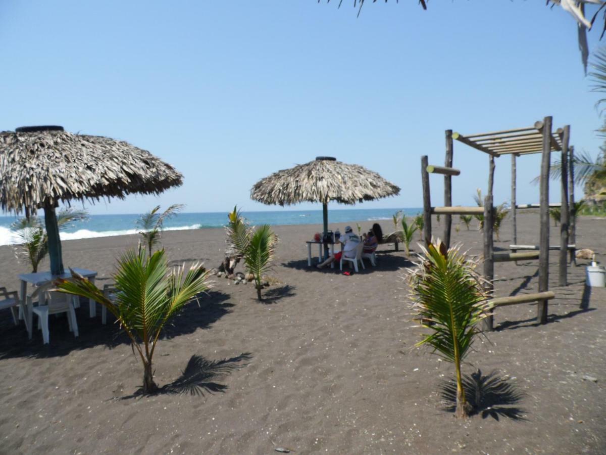 Marbella Eco Lodge Monterrico Ngoại thất bức ảnh